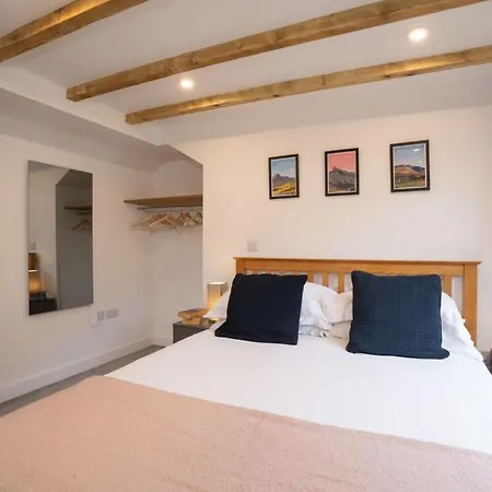 Tatil Evi Serene Retreat In Chapel Stile By Letmestay