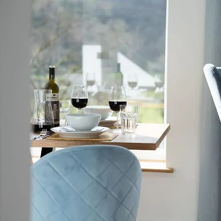Holiday home Serene Retreat In Chapel Stile By Letmestay *